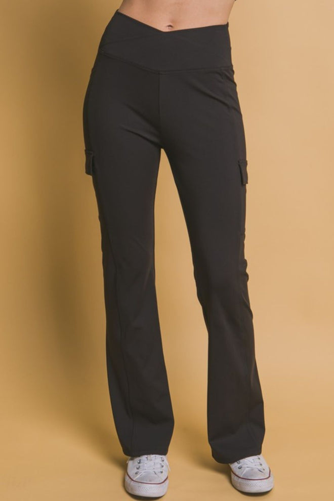 Love Tree Flared Cargo Leggings